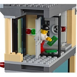 Конструктор Lego Bulldozer Break-In 60140
