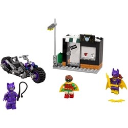 Конструктор Lego Catwoman Catcycle Chase 70902