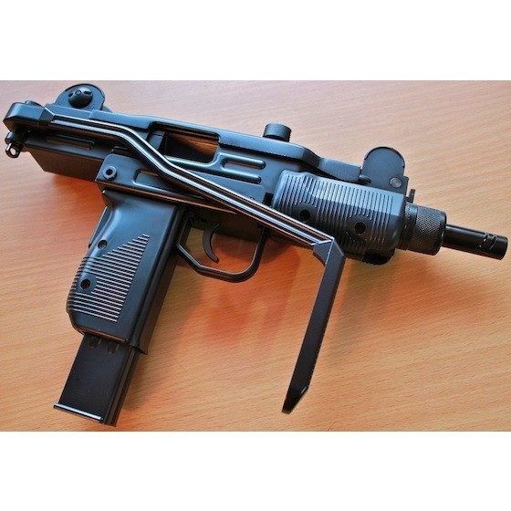 Пневматический пистолет Cybergun MINI UZI.