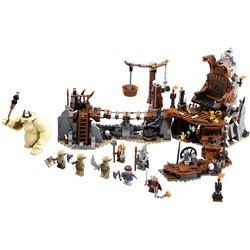Конструктор Lego The Goblin King Battle 79010