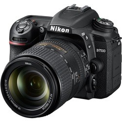 Фотоаппарат Nikon D7500 kit 18-105