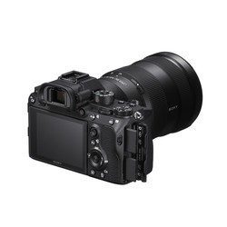 Фотоаппарат Sony A7r III kit 28-70