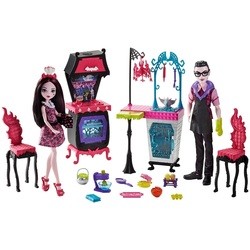 Кукла Monster High Monster Family Vampire Kitchen FCV75