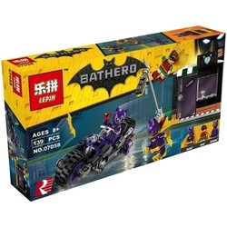 Конструктор Lepin Catwoman Catcycle Chase 07058
