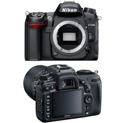 Фотоаппарат Nikon D7000 body