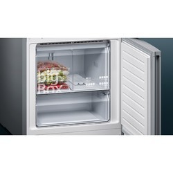 Холодильник Siemens KG56NVI30