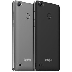Мобильный телефон Doogee C1