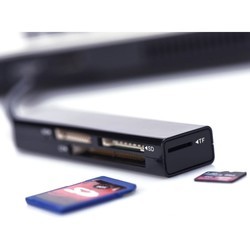 Картридер/USB-хаб Digitus DA-85240