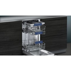 Встраиваемая посудомоечная машина Siemens SR 635X01