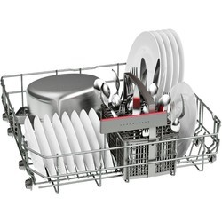 Встраиваемая посудомоечная машина Bosch SMV 46IX03