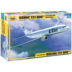 Сборная модель Zvezda Civil Airliner Boeing 737-800 (1:144)