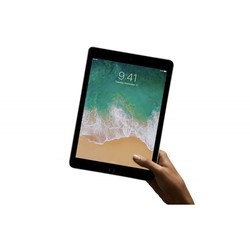 Планшет Apple iPad 9.7 2018 32GB 4G (серый)