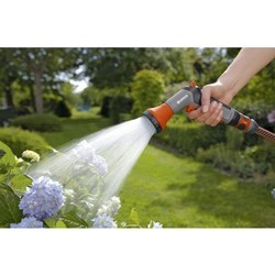 Ручной распылитель GARDENA Classic Water Sprayer Offer 18299-34