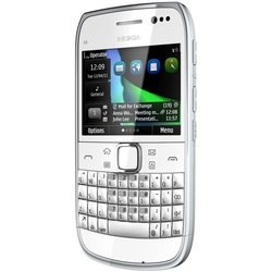Мобильный телефон Nokia E6