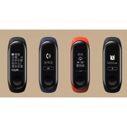 Носимый гаджет Xiaomi Mi Band 3 (черный)