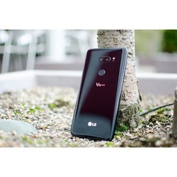 Мобильный телефон LG V35 Plus 128GB