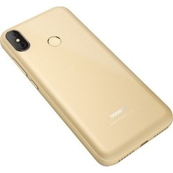 Мобильный телефон Doogee X70 (золотистый)