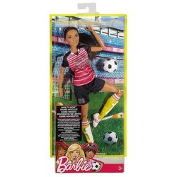 Кукла Barbie Soccer Player FCX82