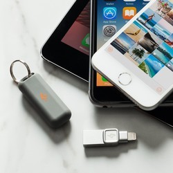 USB Flash (флешка) Kingston DataTraveler Bolt Duo