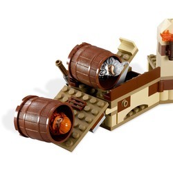 Конструктор Lego Barrel Escape 79004
