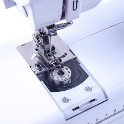 Швейная машина, оверлок VLK Napoli 2700