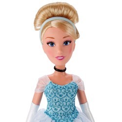 Кукла Hasbro Royal Shimmer Cinderella B5288