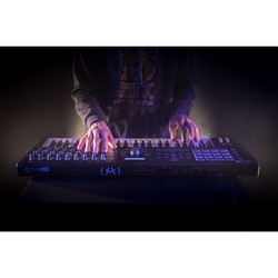 MIDI клавиатура Arturia KeyLab MkII 61