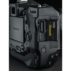 Фотоаппарат Olympus OM-D E-M1X kit
