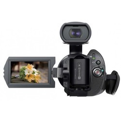Видеокамера Sony NEX-VG20E