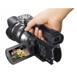 Видеокамера Sony NEX-VG20E