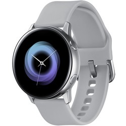 Носимый гаджет Samsung Galaxy Watch Active (серебристый)