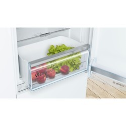Встраиваемый холодильник Bosch KIN 86HD20R
