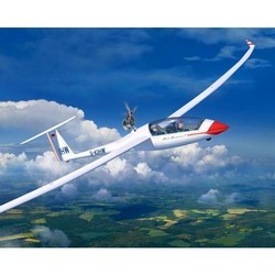 Сборная модель Revell Gliderplane Duo Discus and Engine (1:32)