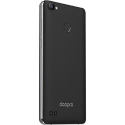 Мобильный телефон Doopro C1