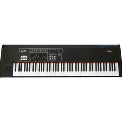 MIDI клавиатура CME UF80