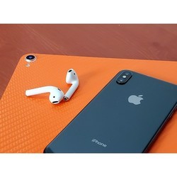 Наушники Apple AirPods 2 with Charging Case (зеленый)