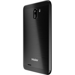 Мобильный телефон Haier Alpha A4 Lite (черный)