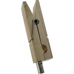 USB Flash (флешка) Uniq Wooden Clothespin
