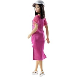 Кукла Barbie Fashionistas 101 Doll and Fashions FRY81