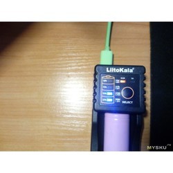 Зарядка аккумуляторных батареек Liitokala Lii-100