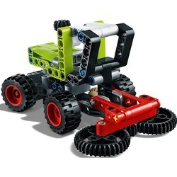 Конструктор Lego Mini CLAAS XERION 42102