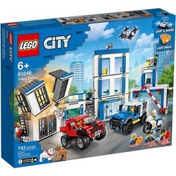 Конструктор Lego Police Station 60246
