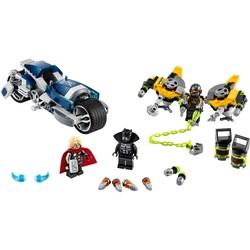 Конструктор Lego Avengers Speeder Bike Attack 76142