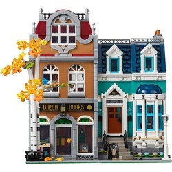 Конструктор Lego Bookshop 10270