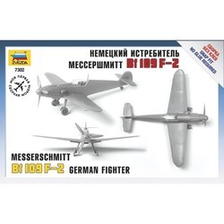 Сборная модель Zvezda German Fighter Messerschmitt Bf.109 F2 (1:72)