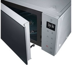 Микроволновая печь LG MH-7235GPSS