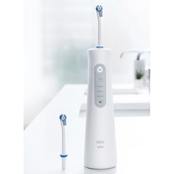 Электрическая зубная щетка Braun Oral-B Aquacare 6 MDH20.026.3