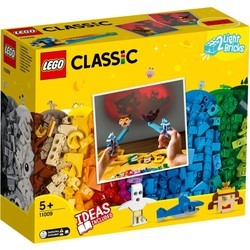 Конструктор Lego Bricks and Lights 11009