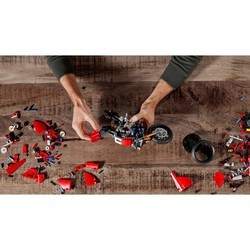 Конструктор Lego Ducati Panigale V4 R 42107