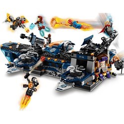 Конструктор Lego Avengers Helicarrier 76153